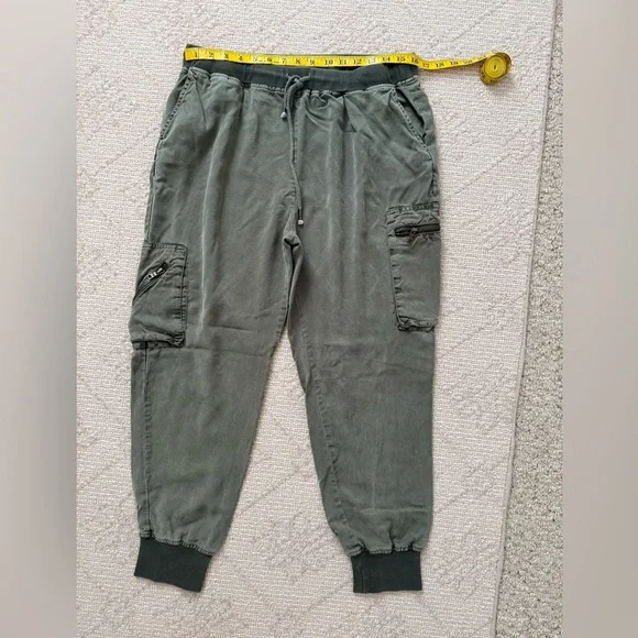 YOUNG, FABULOUS & BROKE Olive Green Cargo Jogger Pants - Picture 5 of 14